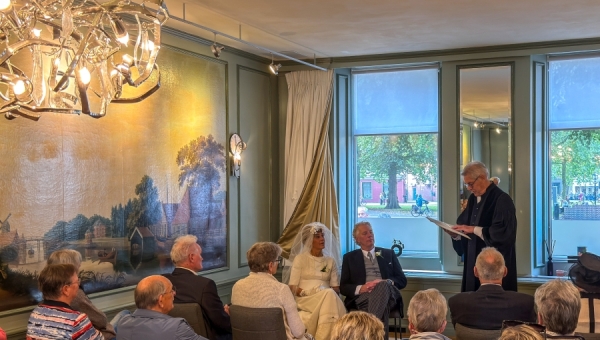 Trouw beloven in Huize Tetrode